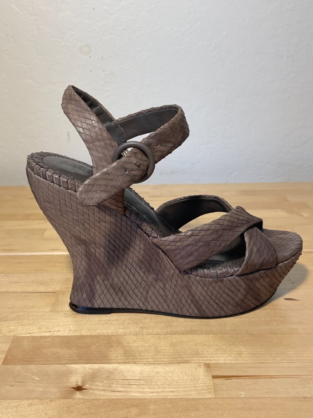 Alice + Olivia Juliet Leather Platform Wedges by Stacey Bendet Designer Sandals